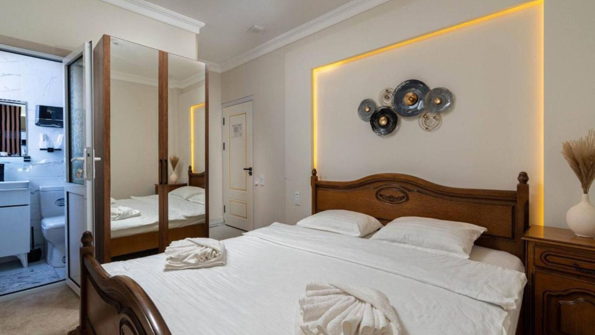 Istanbul Hotel Tashkent Bagian luar foto